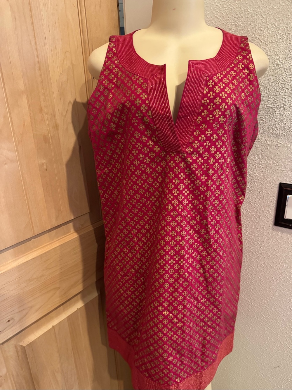 Gretchen Scott Designs Red Dress with Gold Leaf Print Sz L